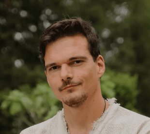 Ruben, author